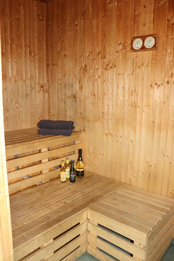 Boras Camping & Vandrahem エクステリア 写真